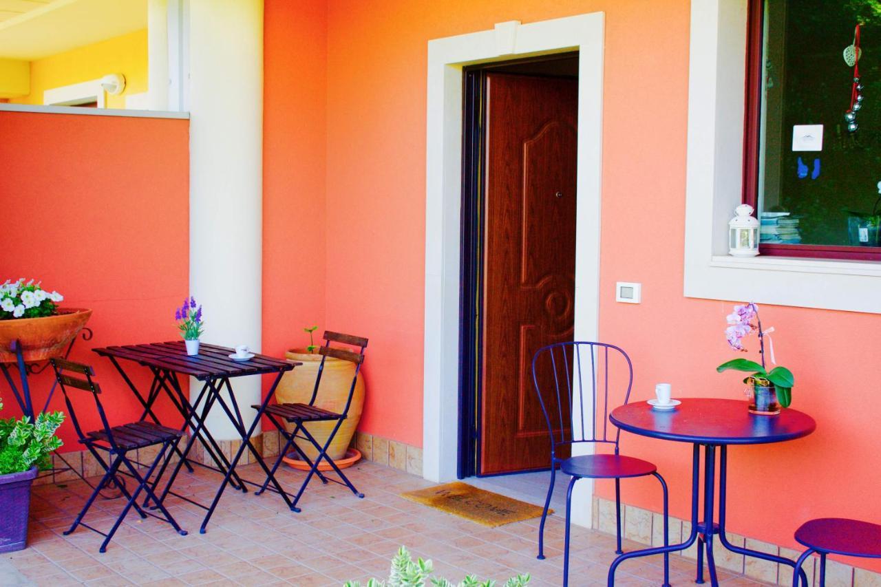 B&B Il Vulcano Aci Catena Exterior foto